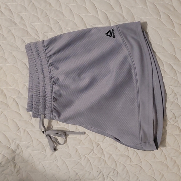 Reebok shorts - Picture 3 of 3